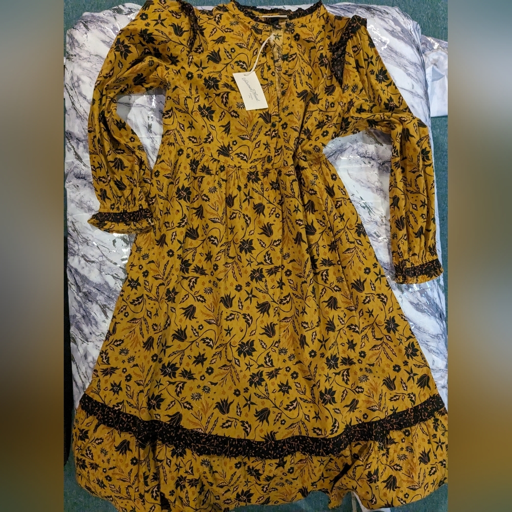 Universal Thread Prairie Dress NWT (size small)